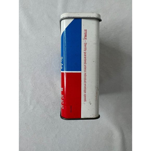 Vintage Empty Band-Aid Metal Tin Box Johnson & Johnson USA - Picture 2 of 8